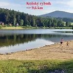Na Rynku Chvalšiny 18