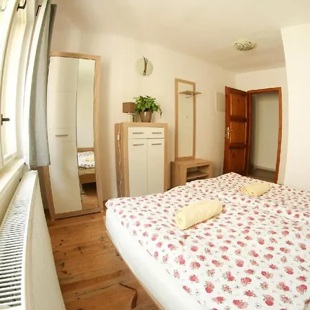 Na Rynku Chvalsiny 18 Apartamento