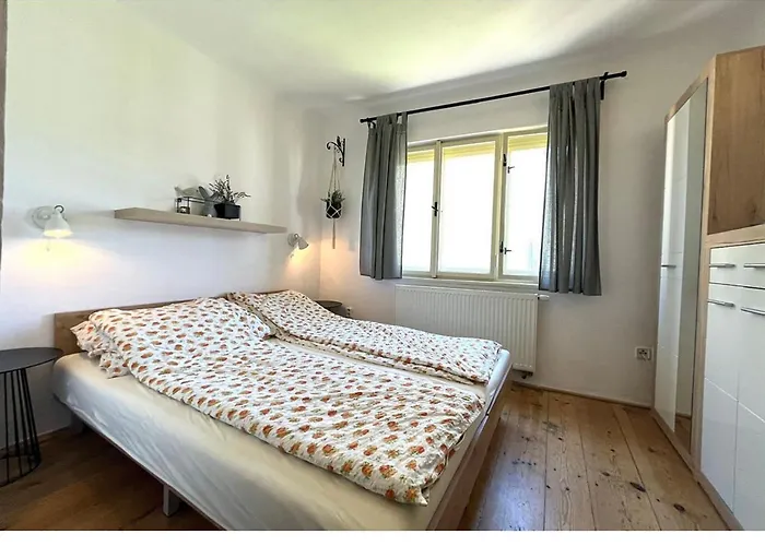 Na Rynku Chvalsiny 18 Lägenhetshotell 3*